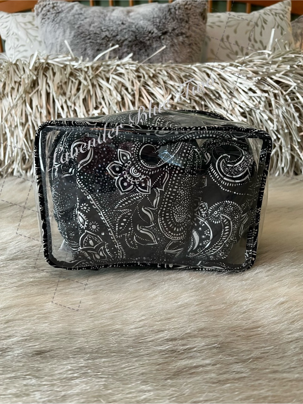 New VERA BRADLEY Stellar Paisley 3 Piece Cosmetic Clear Carry Case 2 Zip Pouches - Picture 7 of 12